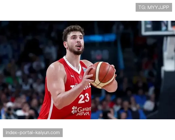 申京生病影响评估：火箭内线进攻与策应体系的重构